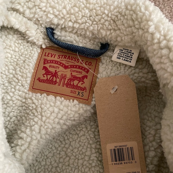 Levi’s Jean Jacket size XS - Picture 2 of 2